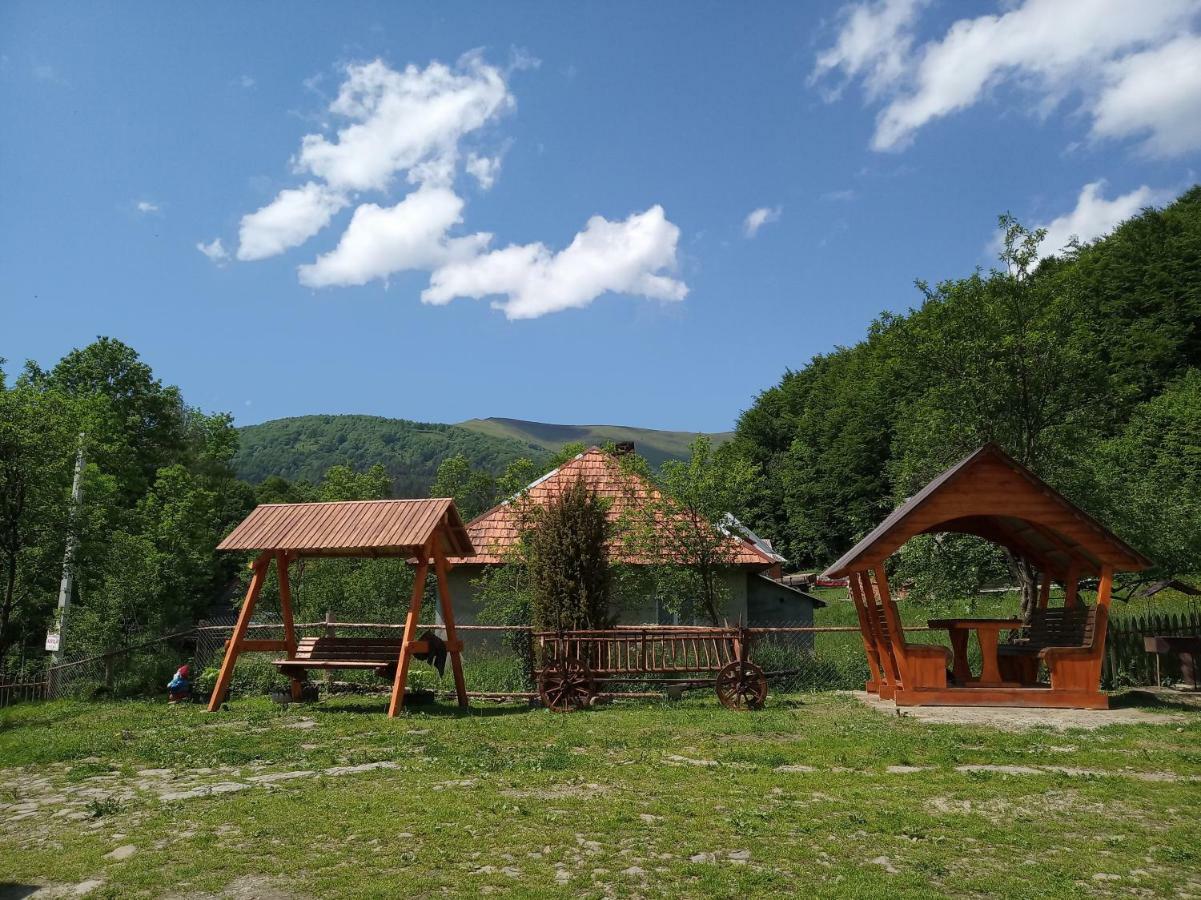 Верховинський Котедж Bukovets Luaran gambar